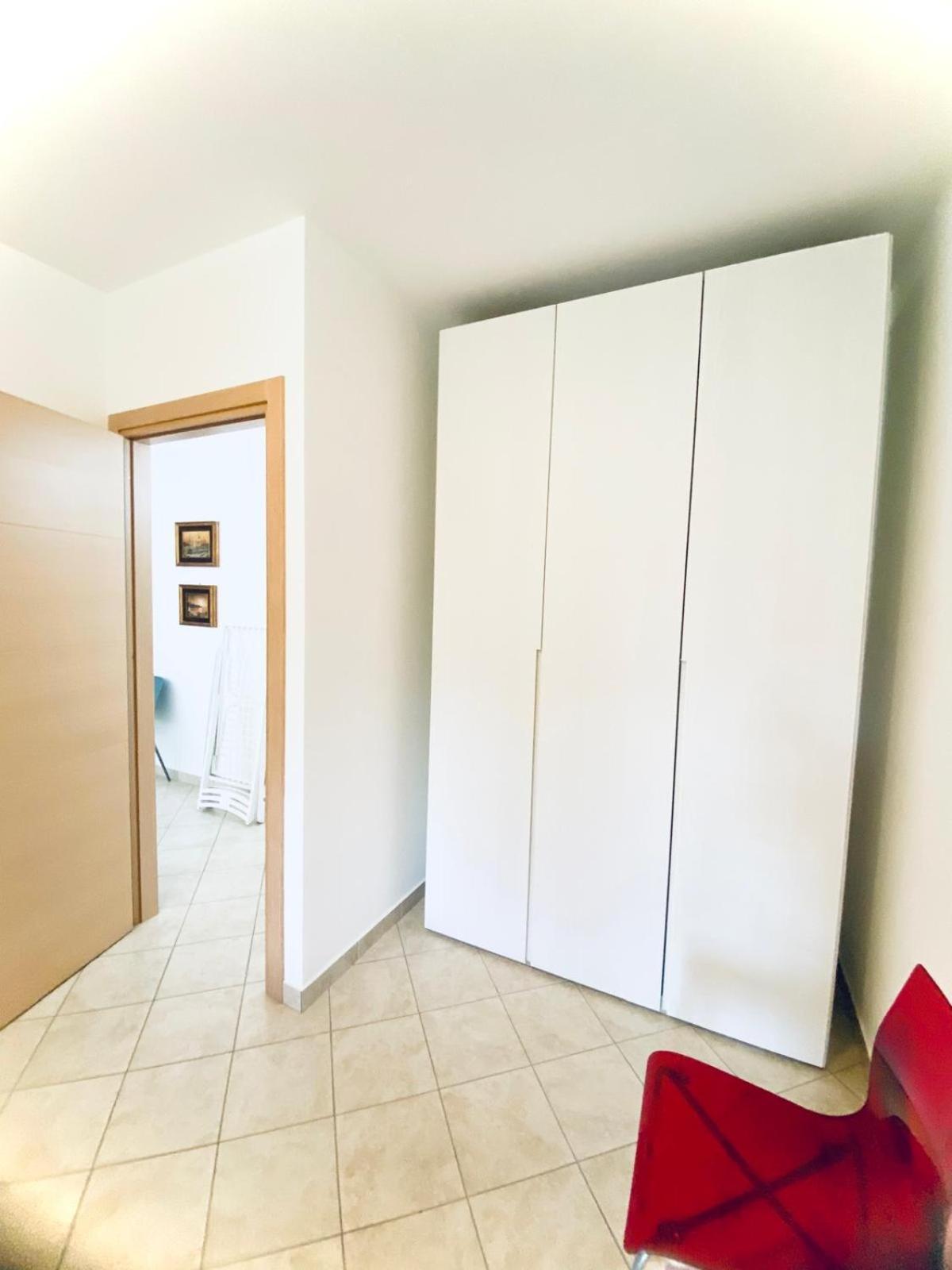 Alma Apartment Sirmione Rum bild