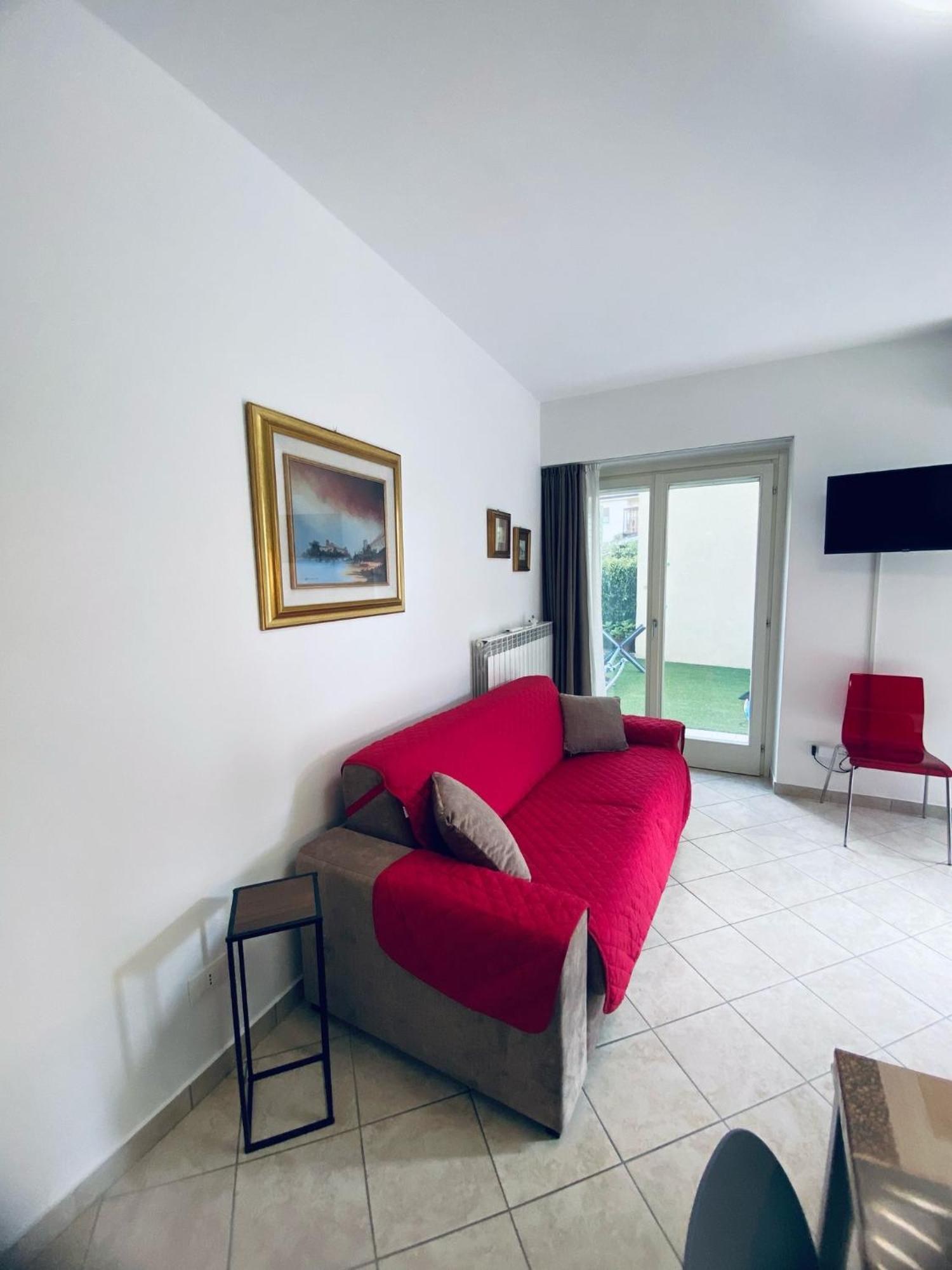 Alma Apartment Sirmione Exteriör bild