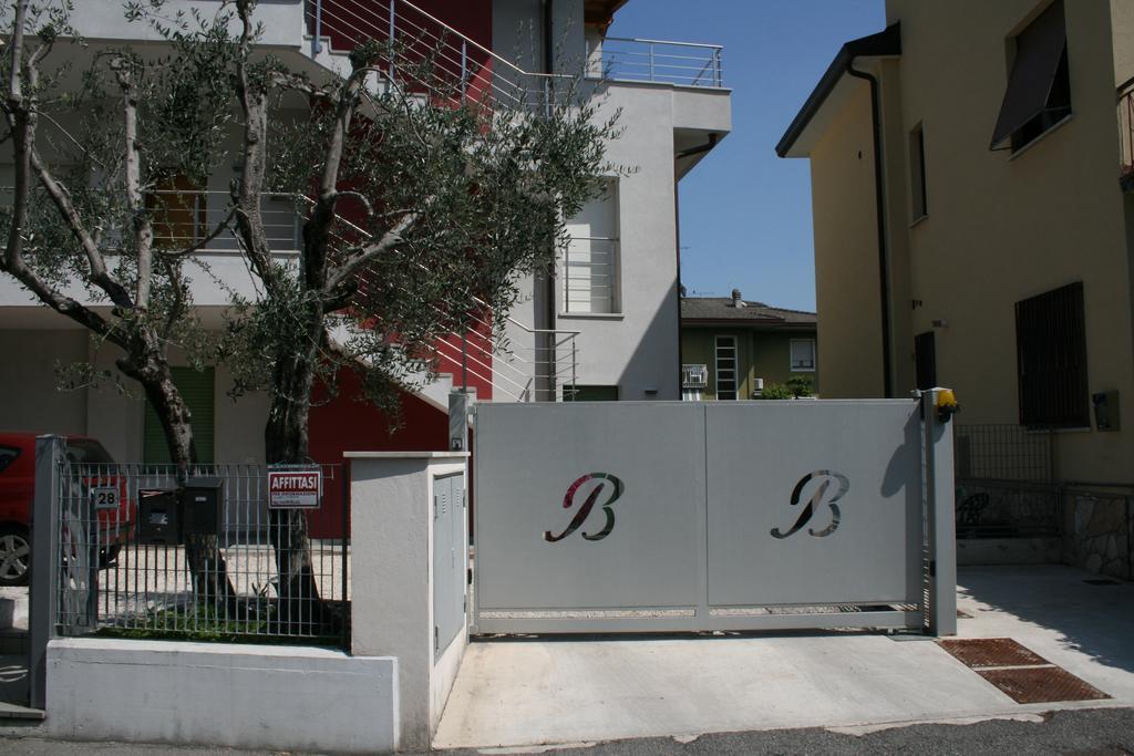 Alma Apartment Sirmione Exteriör bild