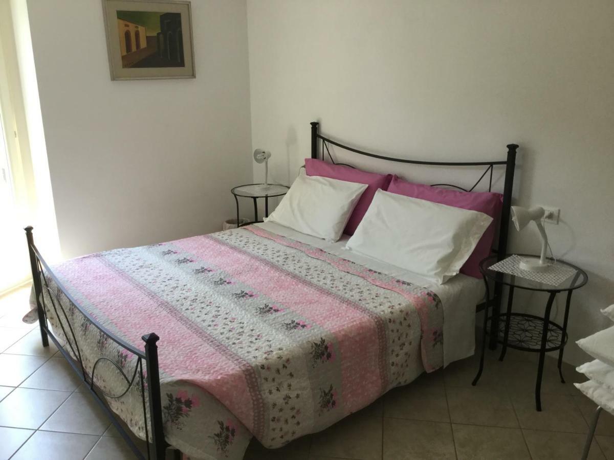 Alma Apartment Sirmione Exteriör bild